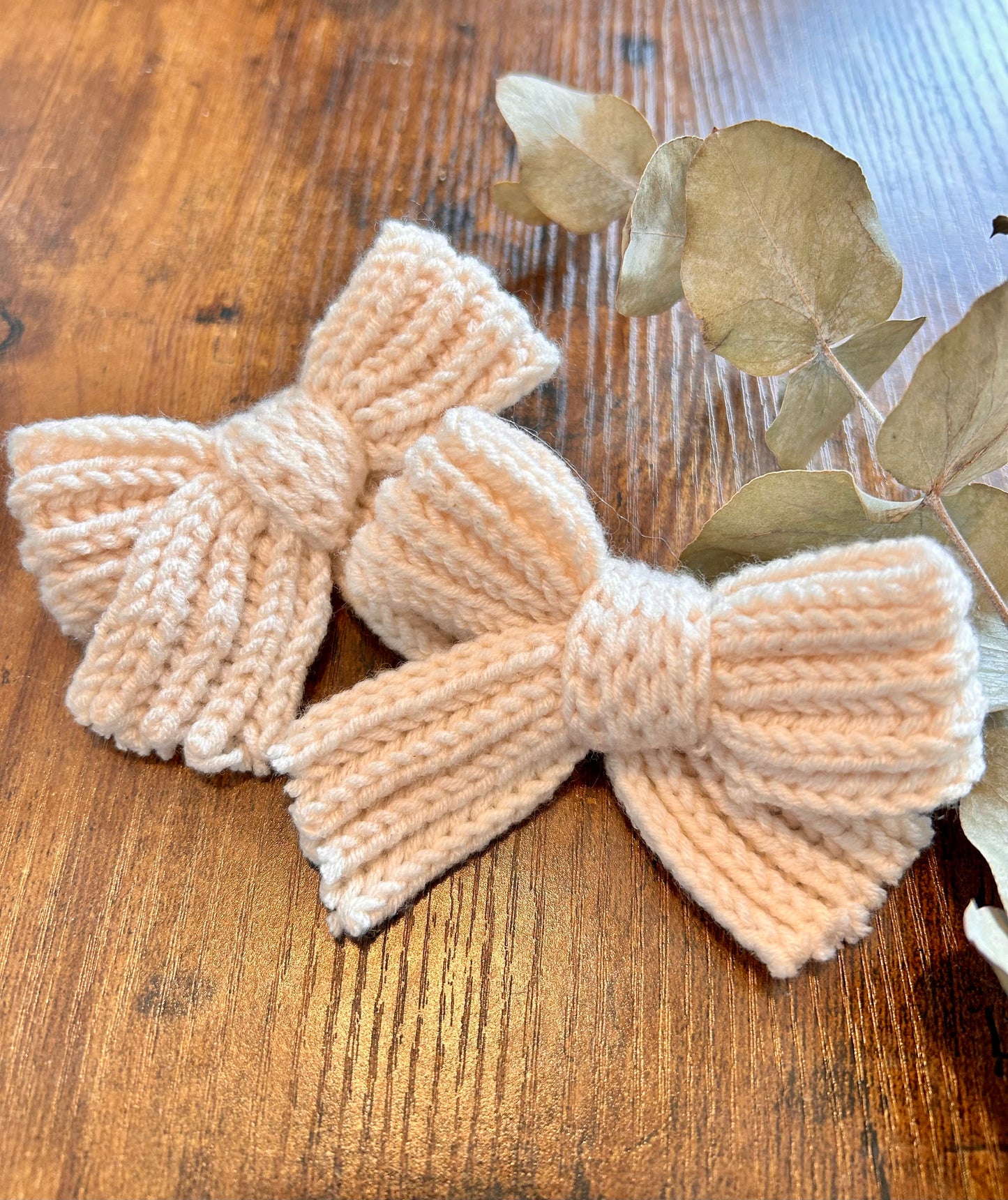 little L’s bows